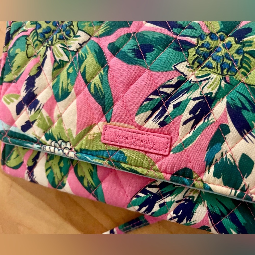 Vera Bradley Bag tropical Wristlet Clutch Shoulder Crossbody Floral Pink - Picture 5 of 13